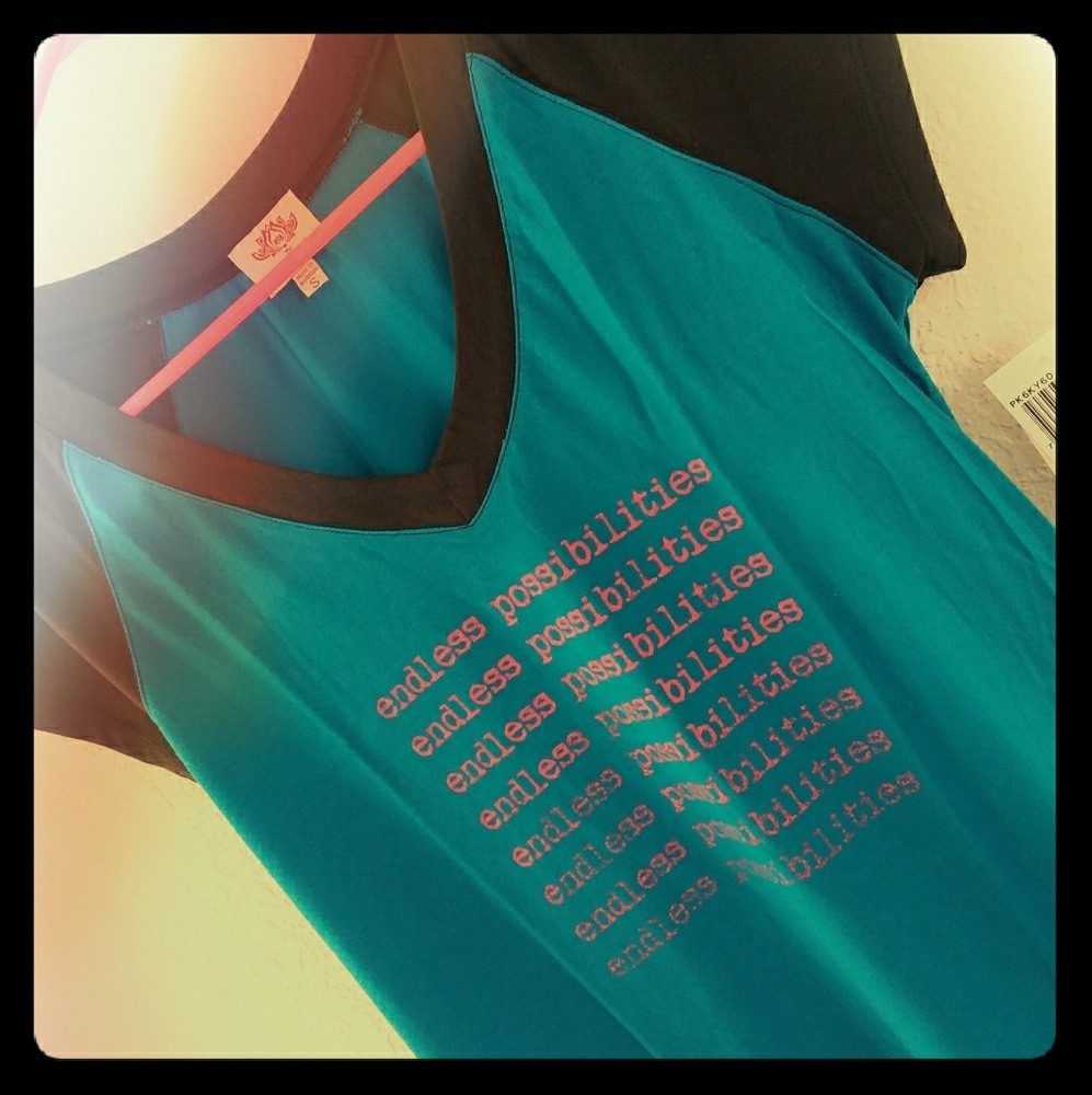 💖NWT Boutique top!